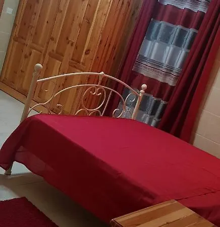 3 Bedrooms Maisonette With Pool Għajnsielem