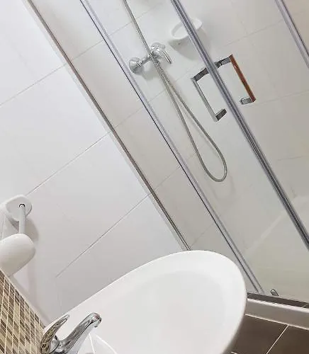 3 Bedrooms Maisonette With Pool