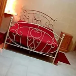 3 Bedrooms Maisonette With Pool Għajnsielem