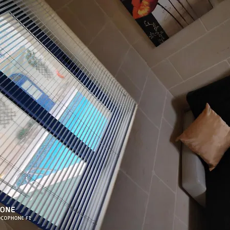 Apartment 3 Bedrooms Maisonette With Pool