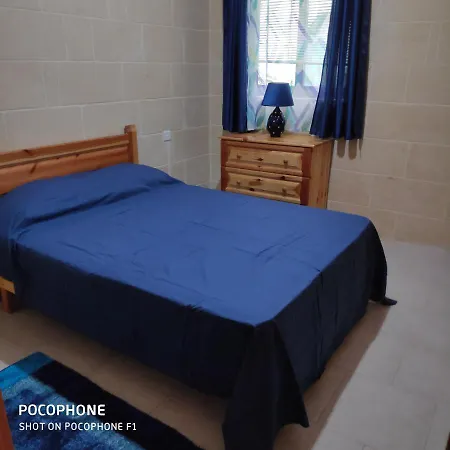 Apartment 3 Bedrooms Maisonette With Pool