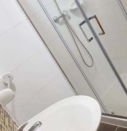 3 Bedrooms Maisonette With Pool
