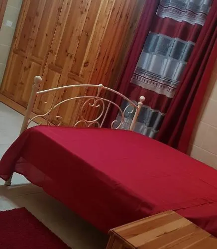 3 Bedrooms Maisonette With Pool Għajnsielem